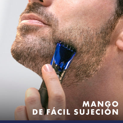 Gillette Recortadora Todo en 1: Recorta, Afeita Y Perfila con Precisión Cara Y Cuerpo, Resistente al Agua, Cortapelos 4 en 1 para Hombre con 3 Peines Y 1 Recambio Proglide